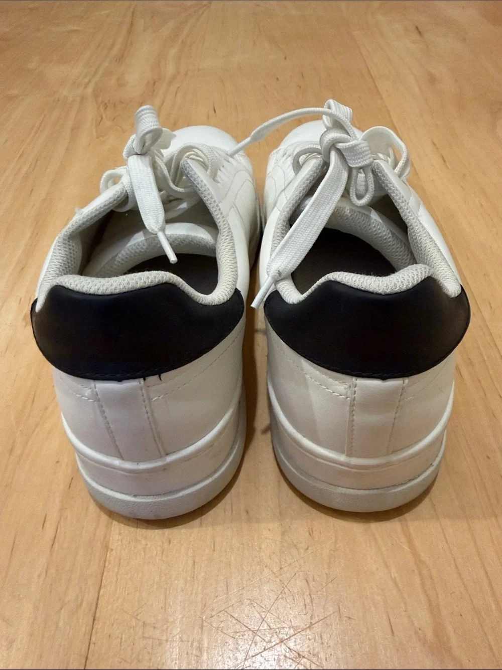 ZARA Classic White Low-Top Men's Sneakers